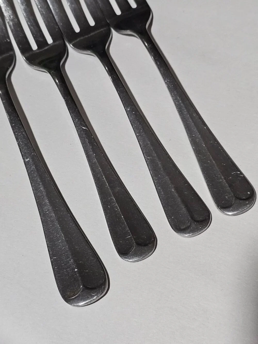 Rogers Jefferson Manor 3 Salad & 1 Dinner Fork stainless Roberts vintage flatwar